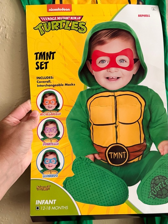 Nickelodeon Other - Nickelodeon TMNT Infant Costume Green & Yellow with Interchangeable Masks